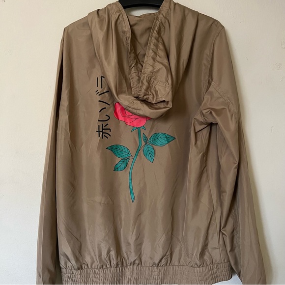 ROSE WINDBREAKER - Picture 3 of 5